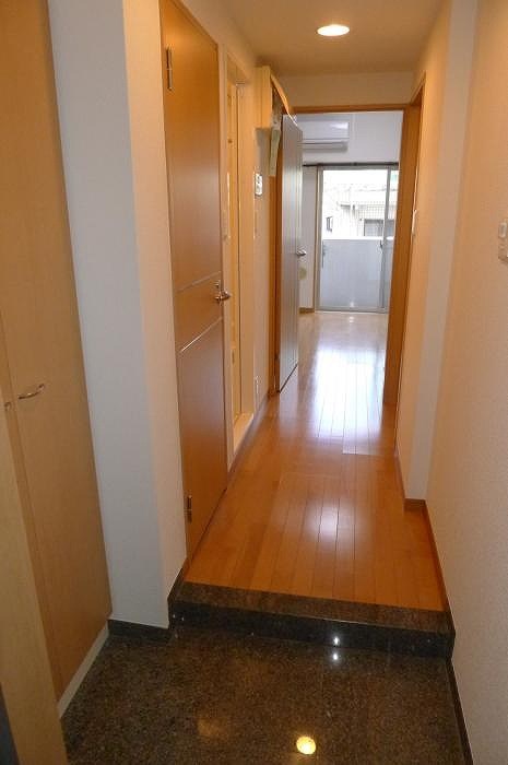 ステージファースト南麻布 玄関