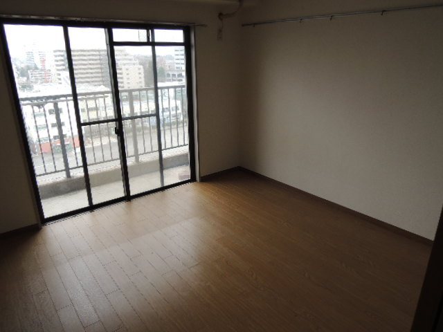 シャンテ三宿 リビング