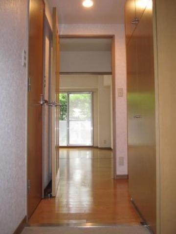 ボヌール三軒茶屋 玄関