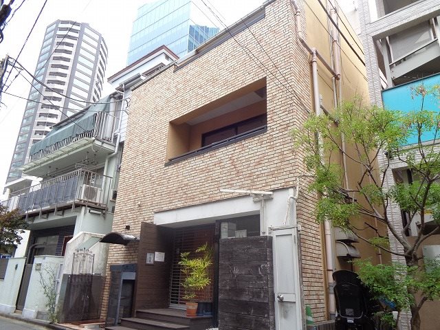 ＣＲＥＳＴ六本木Ⅱ 201号室 外観