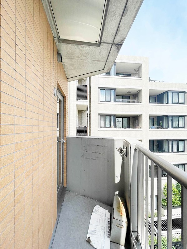 グランステューディオ市ヶ谷薬王寺Ⅱ ベランダ