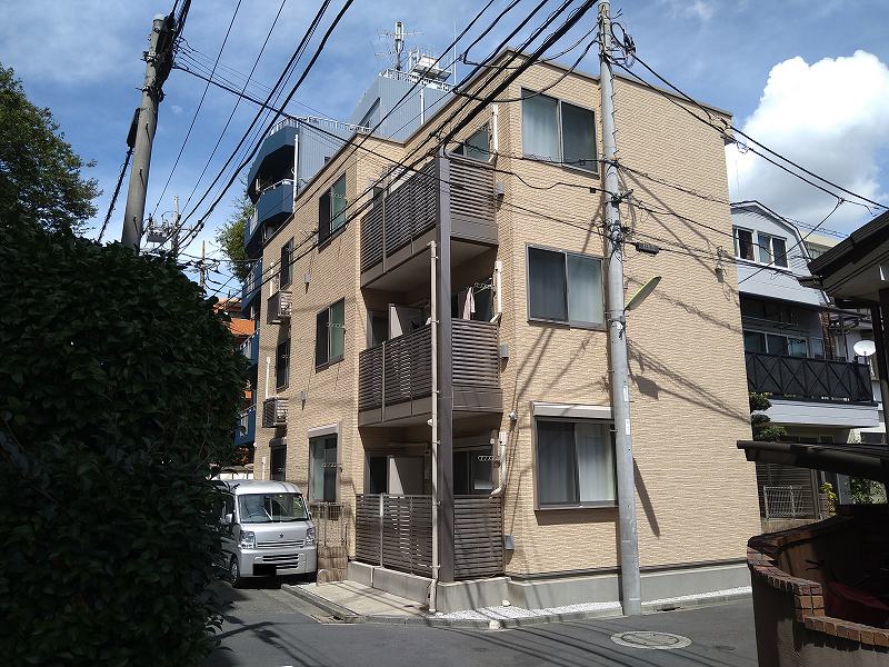 クレイノシンコーポ南烏山 202号室 外観