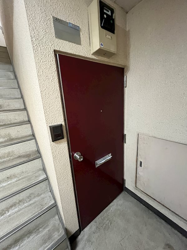 レジデンス西新宿 玄関