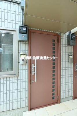 マイセンヴィラ自由が丘 玄関