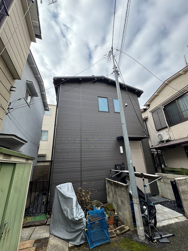 渋谷区本町一丁目戸建て 外観