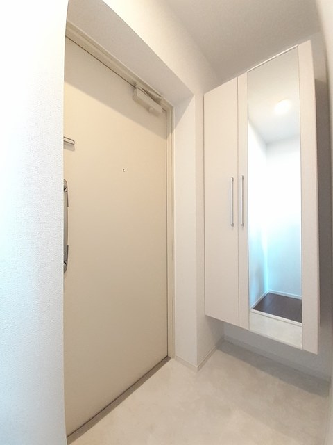 ソレイユ深沢 玄関
