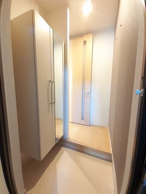 ラシュレ　エイト 玄関