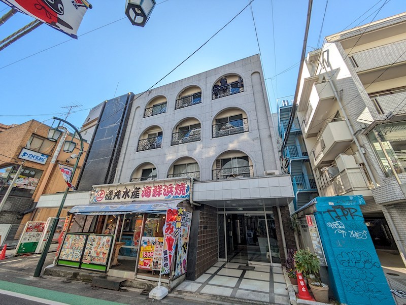 平原マンション 401号室 外観