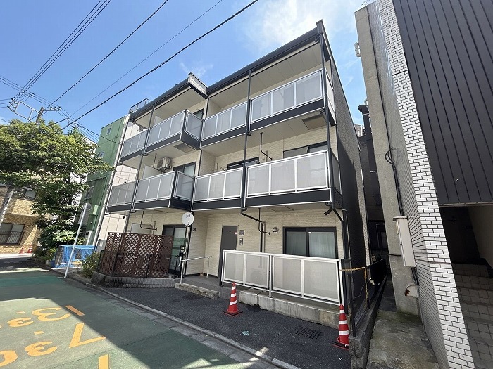 レオパレス三ヶ田 101号室 外観