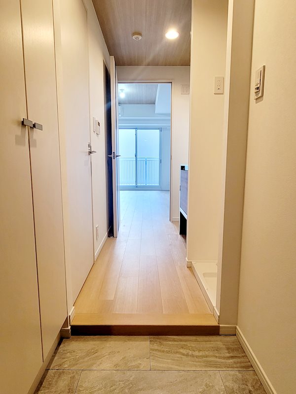 レジディア杉並方南町 玄関