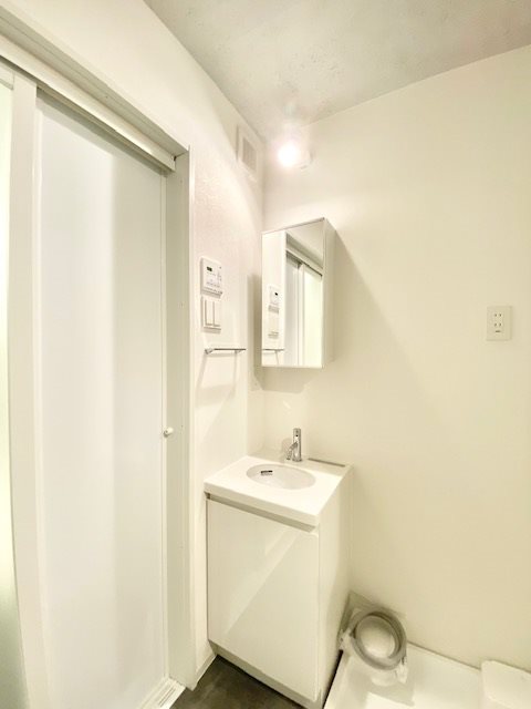 ラクラス中野弥生町 洗面所