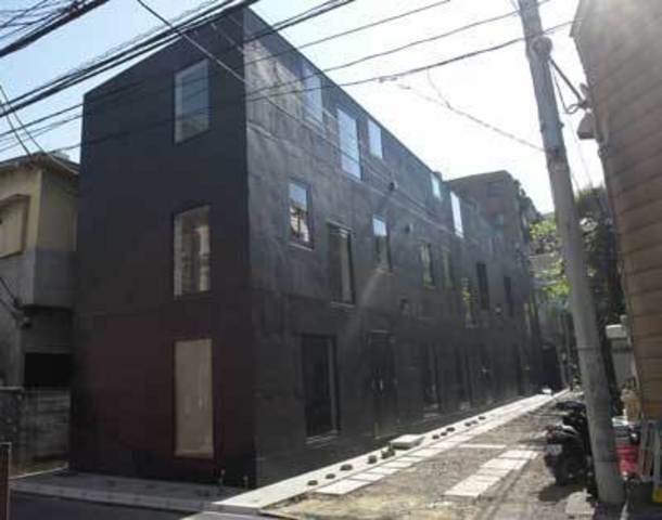 kif 201号室 外観