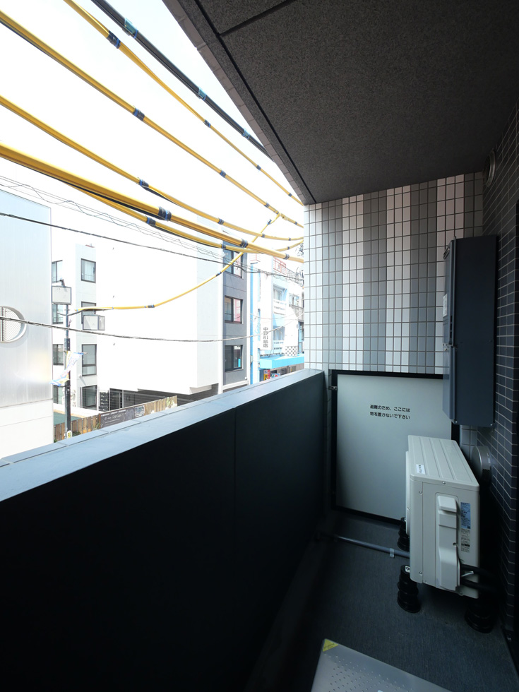 PREMIUM CUBE 中野新橋 DEUX ベランダ
