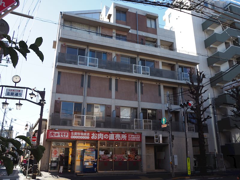 シュヴァルミニョン 302号室 外観