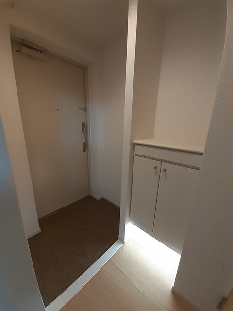 カーサ　アルドーレ 玄関