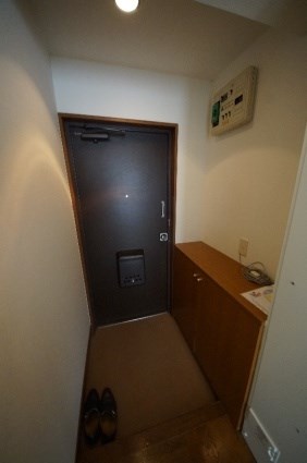 ハイツササキ 玄関
