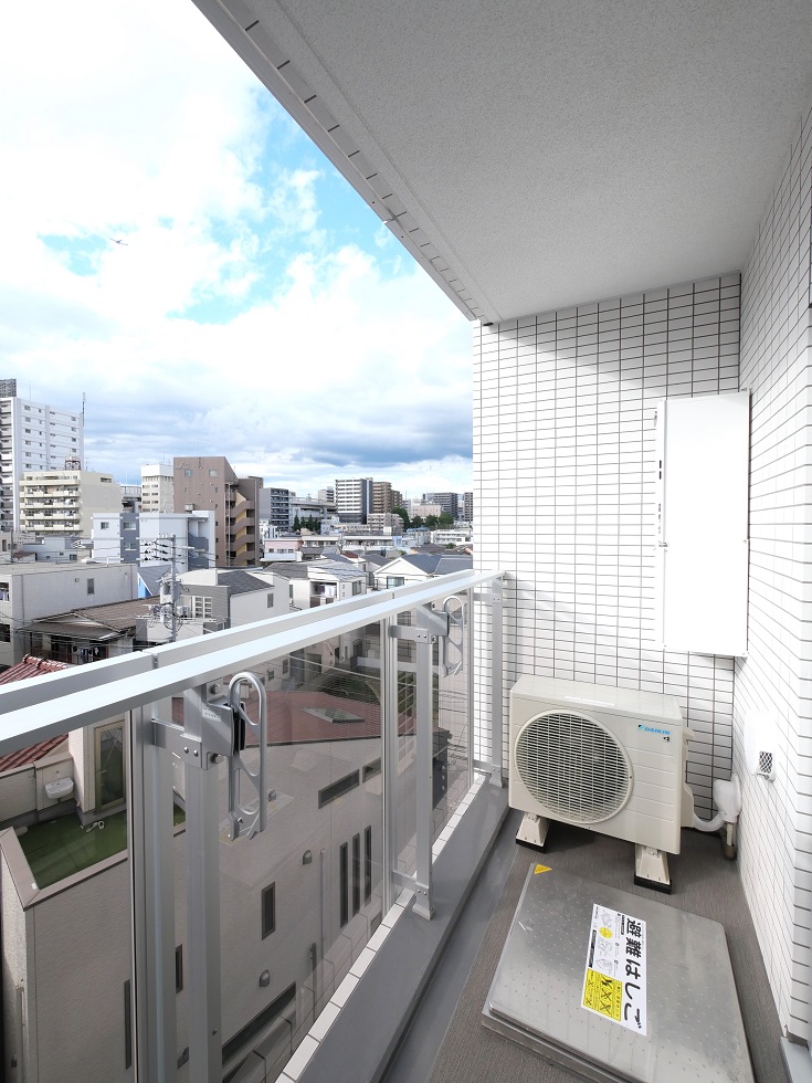 PREMIUM CUBE 池袋本町 ベランダ
