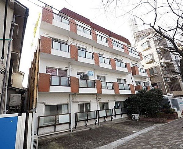 渡辺マンション 303号室 外観