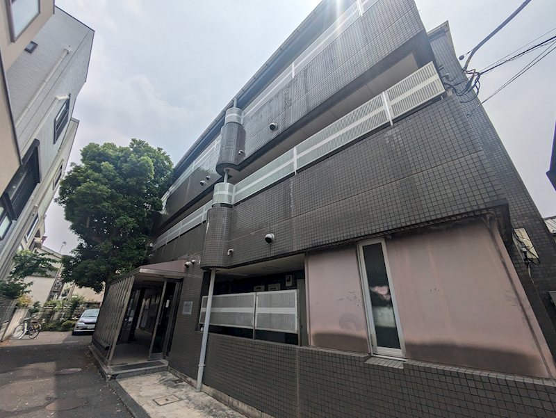ティブロンコート 102号室 外観