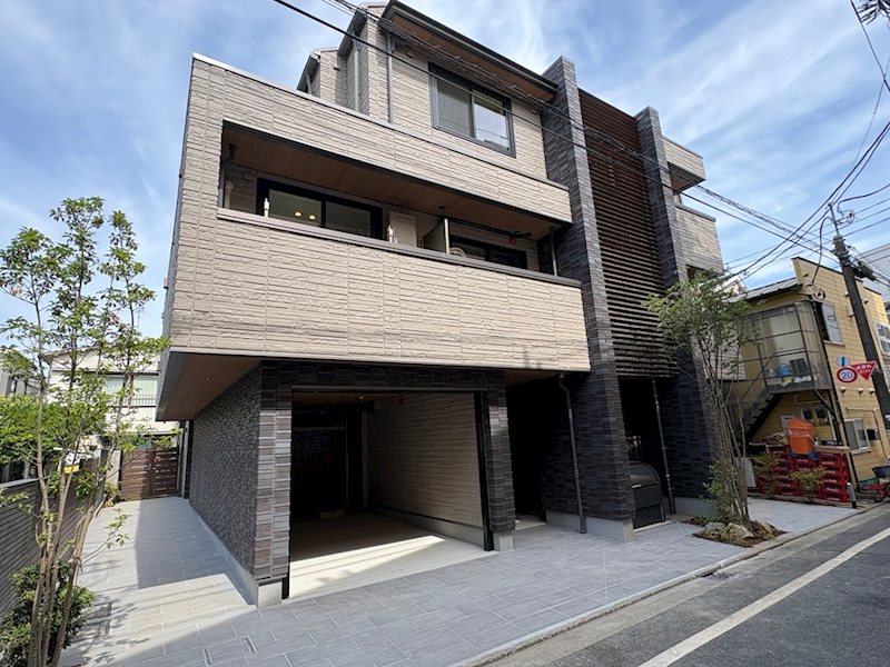 アルシアグランデ　三軒茶屋 203号室 外観
