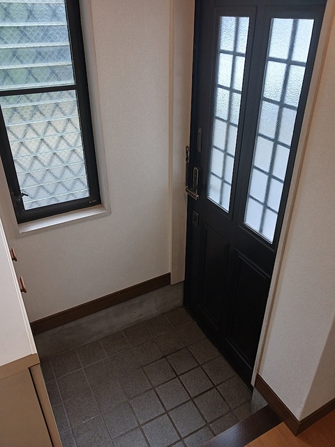 メゾンドウ駒沢 玄関