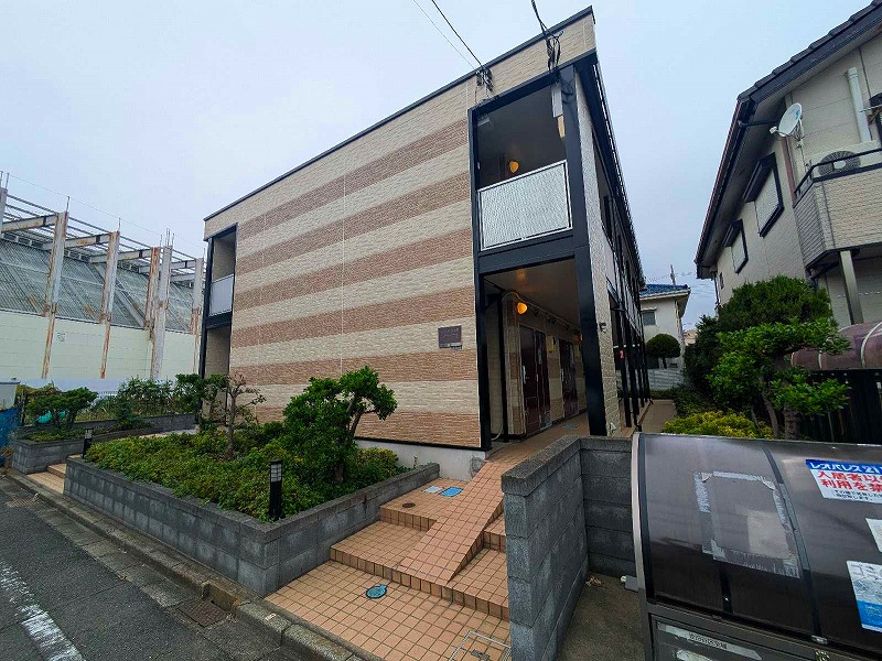 レオパレスハーティハイツ 205号室 外観