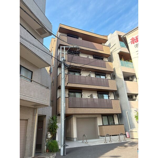 Skye Thira 101号室 外観