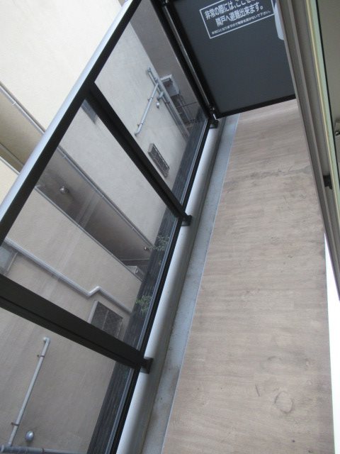 ARCOBALENO MUSASHIKOYAMA ベランダ