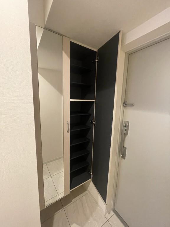 第一辻ビル 玄関