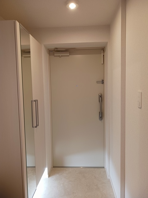 メゾン　アイティー　キング 玄関