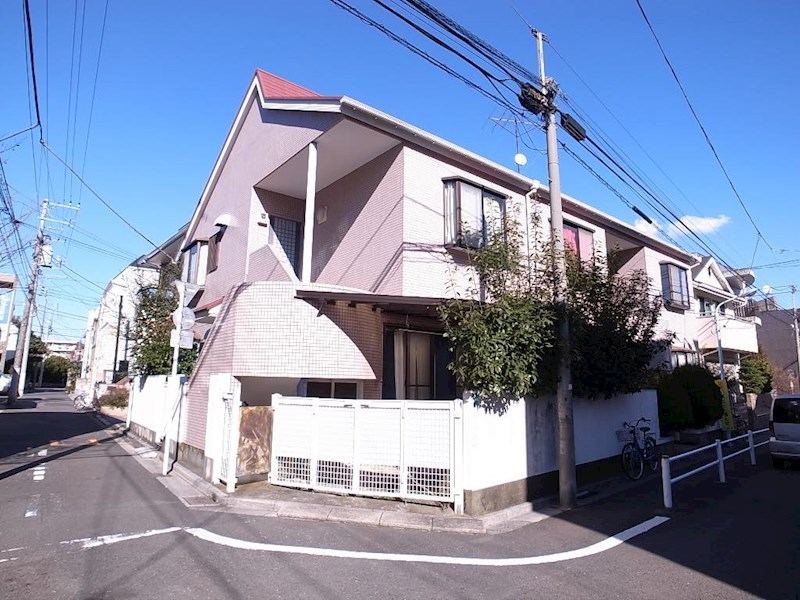 アドルカ 201号室 外観