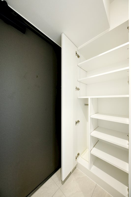 ドゥーエ西小山 玄関