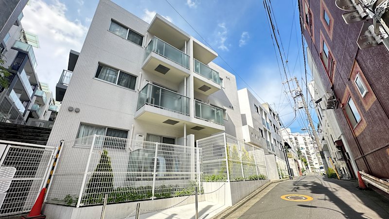 プラザ中落合 401号室 外観