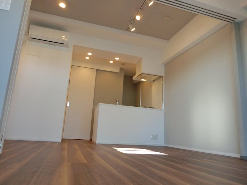 ZOOM新宿西落合 リビング