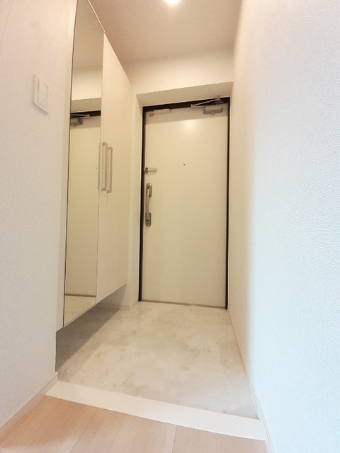 グランツ恵比寿 玄関