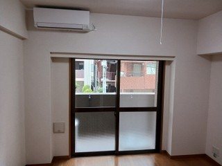 フェニックス赤坂 リビング