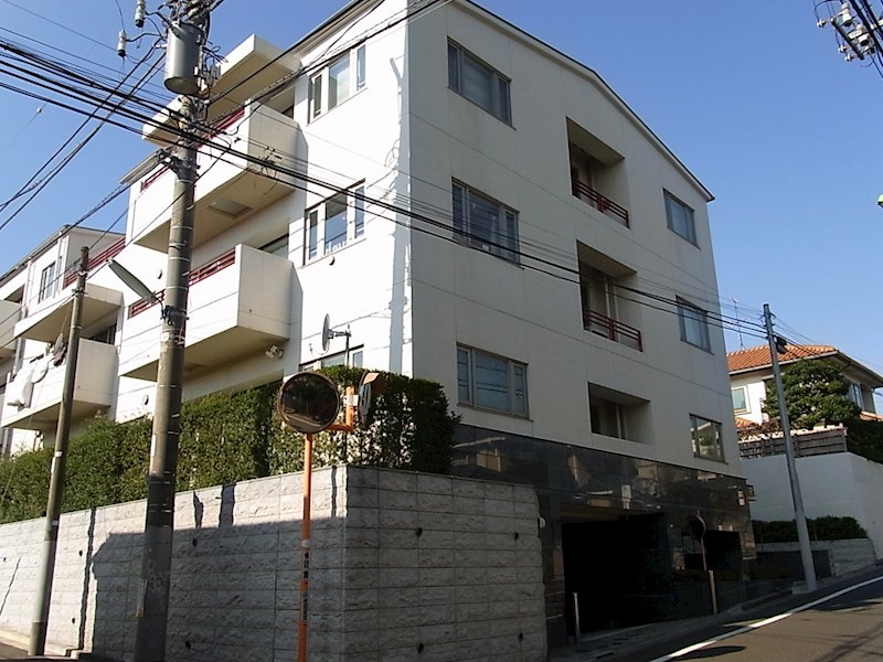 ＷＨＩＴＥ219 105号室 外観