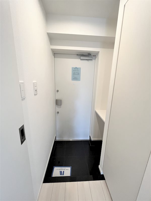 ステージグランデ千歳烏山アジールコート 玄関
