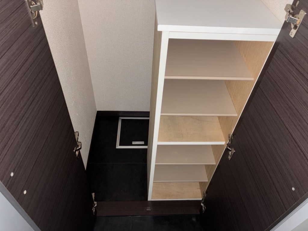 レオネクストアルブル 玄関