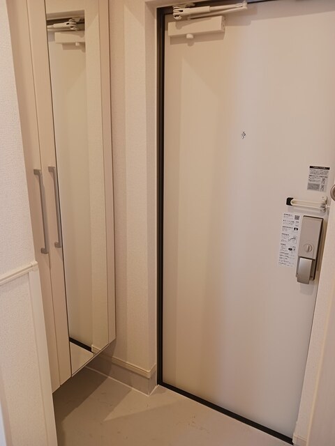 アンソレイユ 玄関