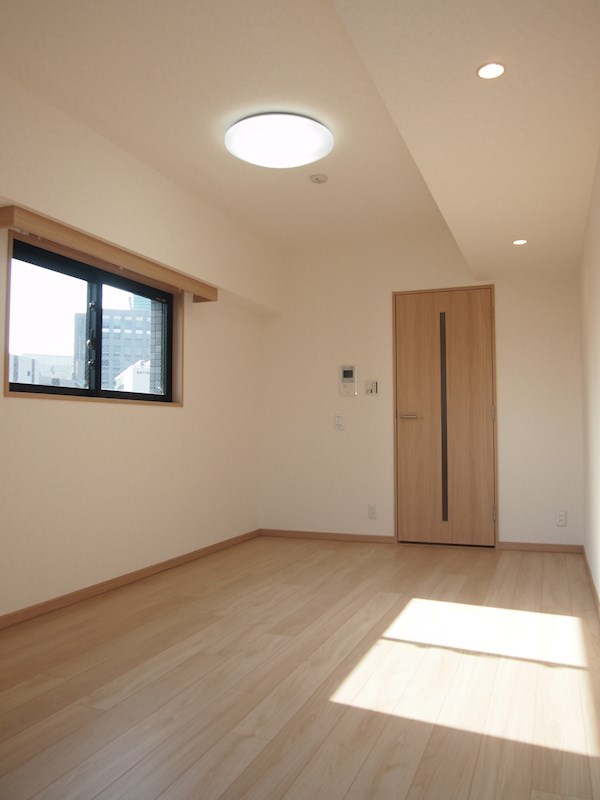 ルーブル浜松町 ベッドルーム