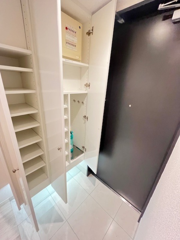 ウエストパークタワー池袋 玄関