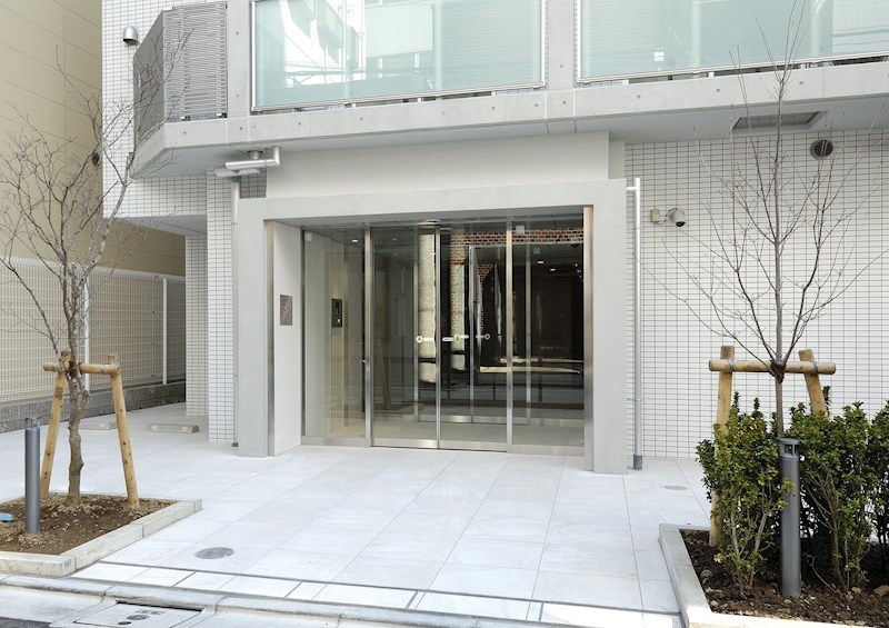 ドゥーエ三田 玄関