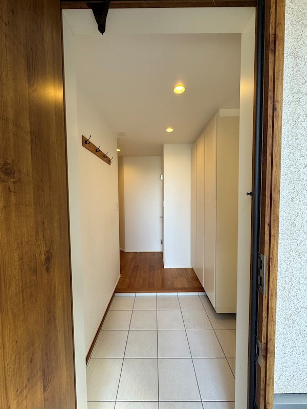 世田谷区桜丘5丁目戸建 玄関