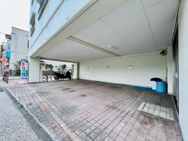 ニックハイム北品川 駐車場
