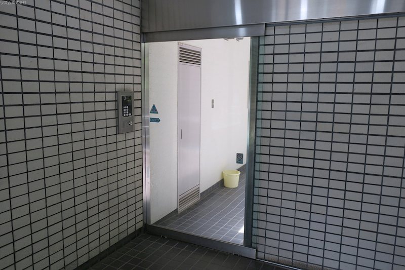 サンセゾン若松町 ロビー
