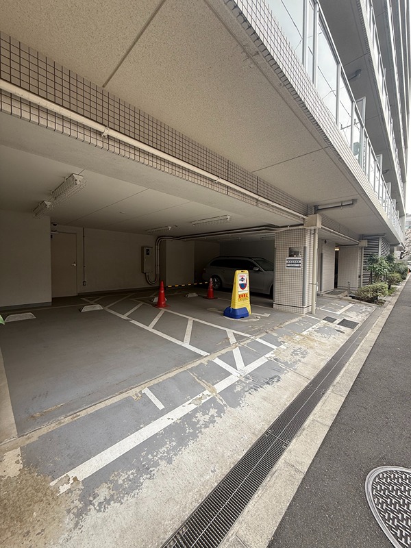エスティメゾン戸越 駐車場