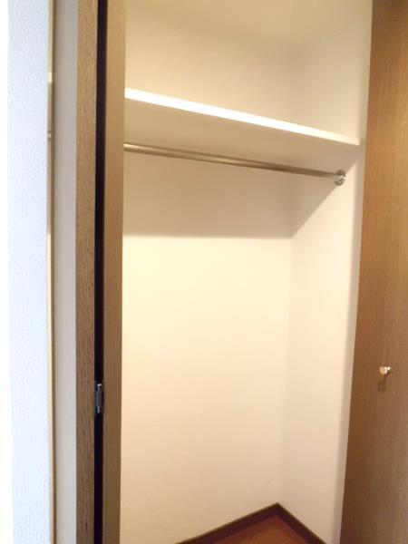 ティアラ三軒茶屋 リビング