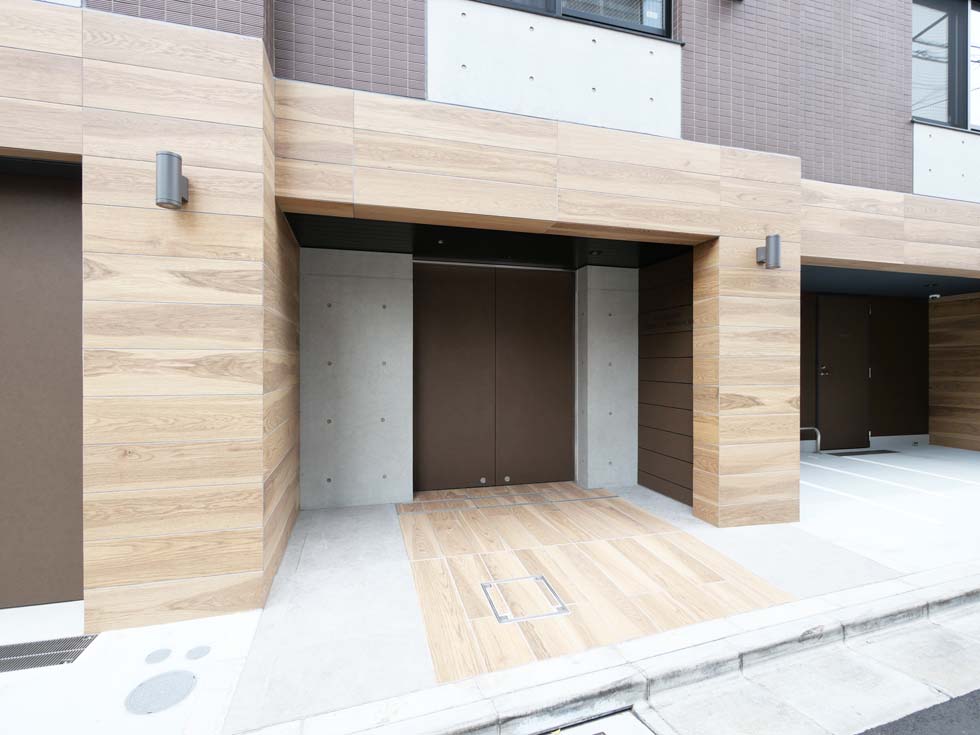 コンポジット渋谷本町 エントランス