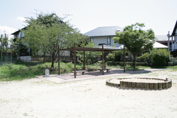センチュリー東高円寺 公園